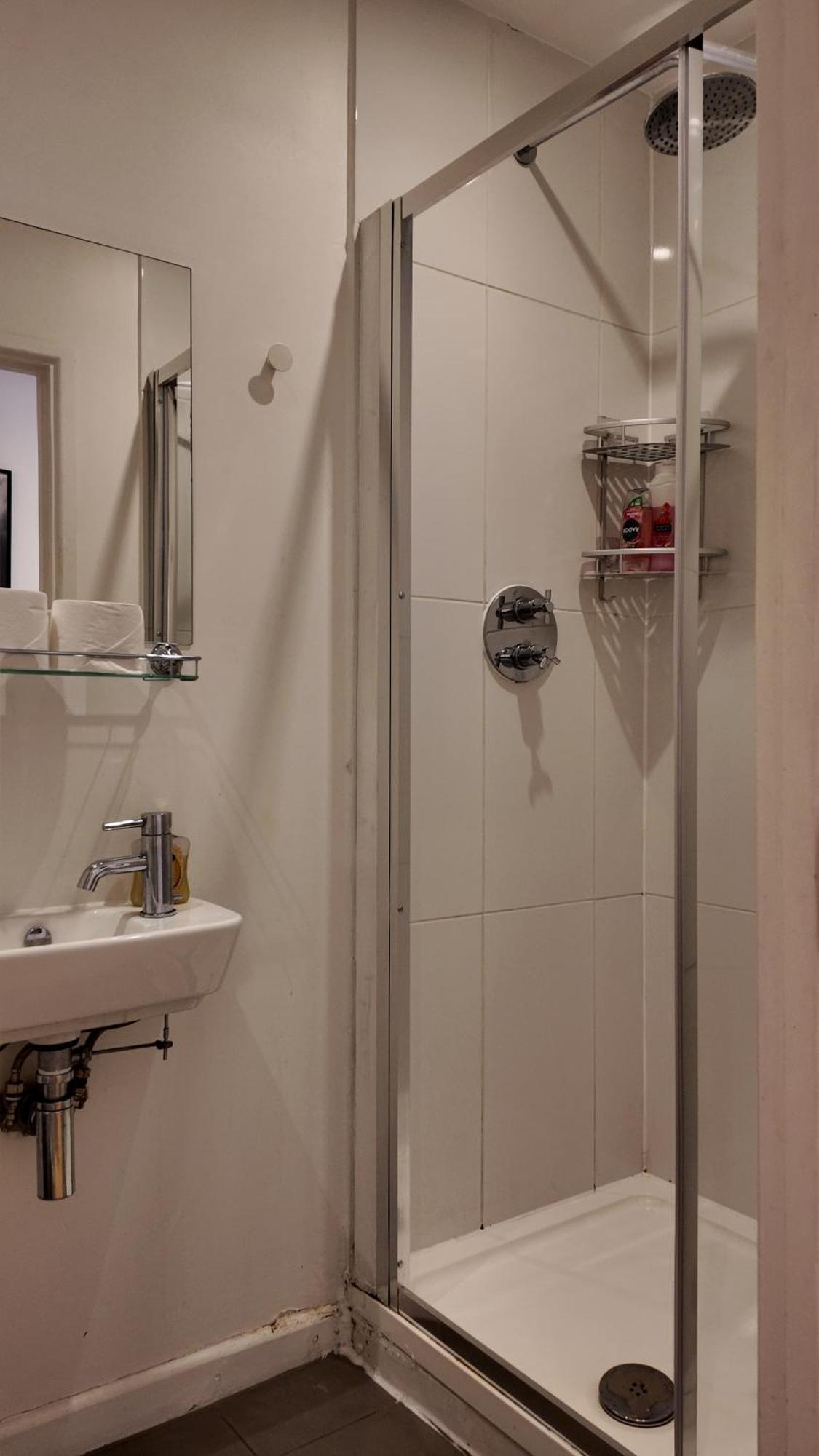 Stunning Piccadilly 1 Bedroom Flat In London Vr9 Luaran gambar