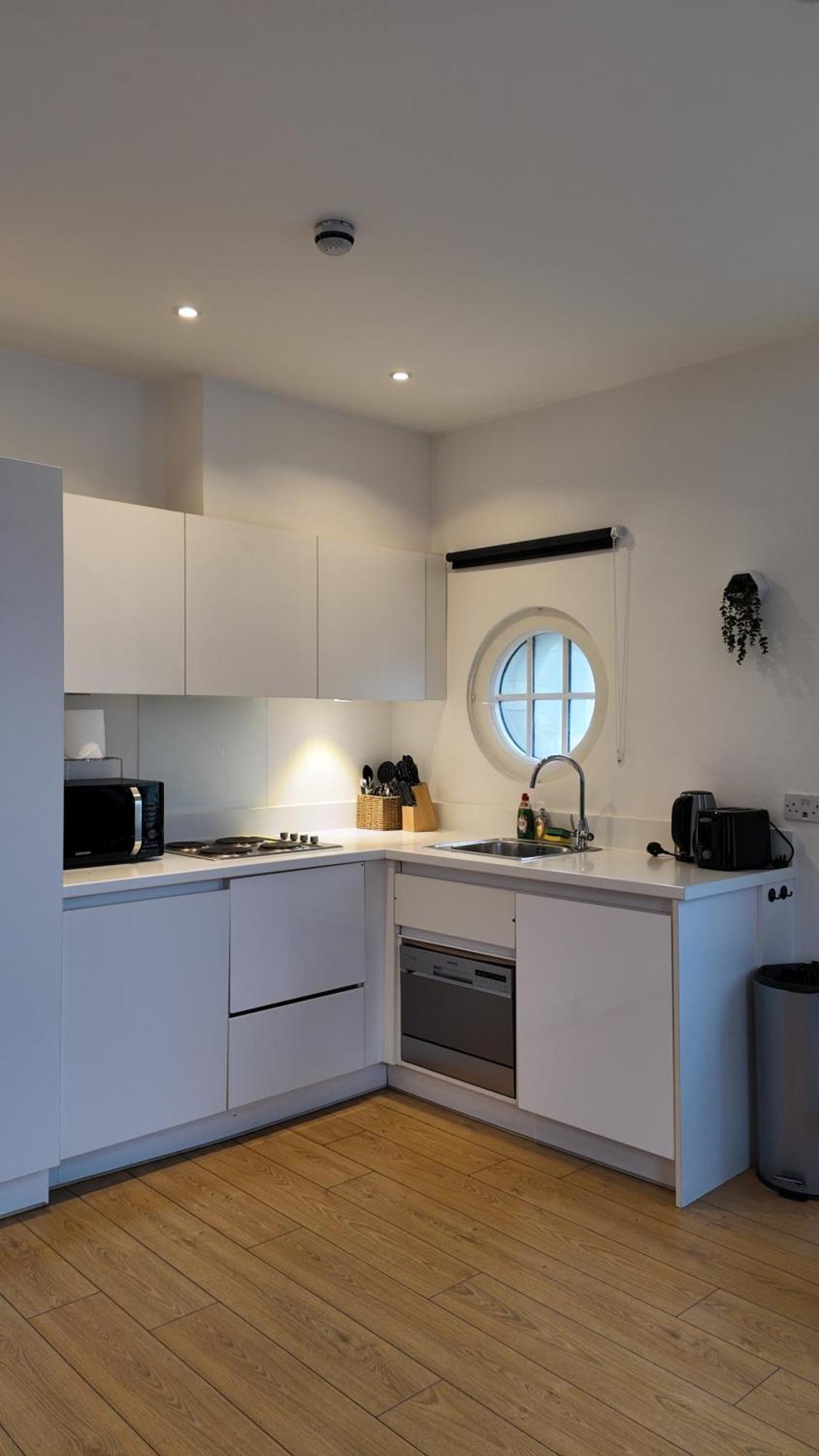 Stunning Piccadilly 1 Bedroom Flat In London Vr9 Luaran gambar